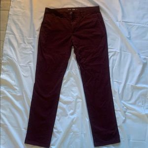 Old Navy Men’s 32x32 ultimate slim maroon chinos
